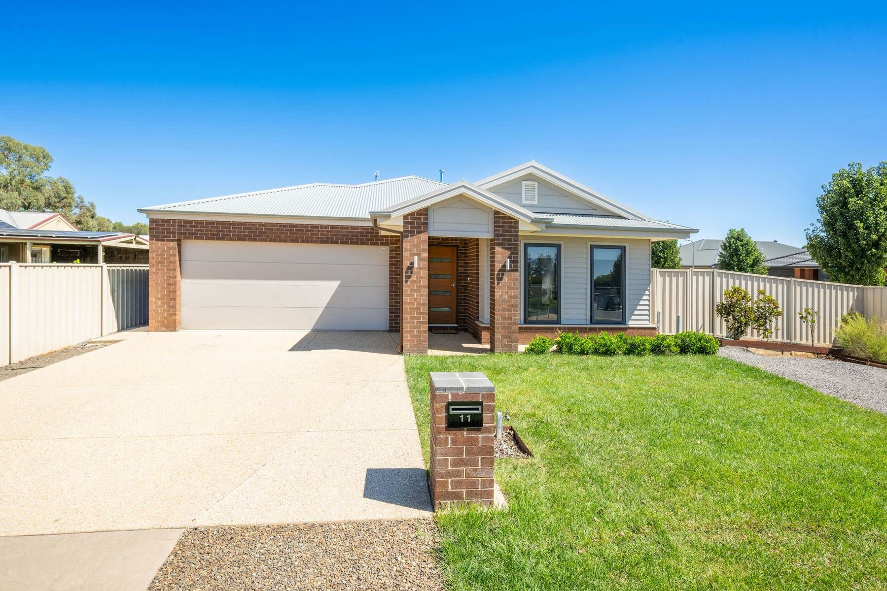 11 Bookar Place, Kialla — sold May 2026