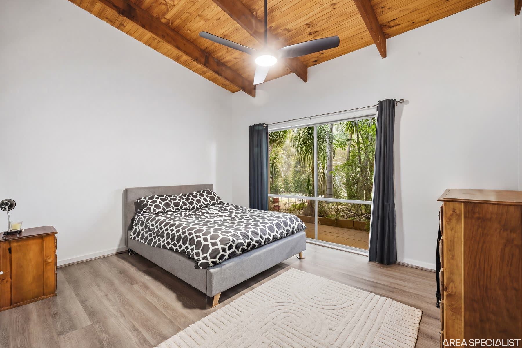 55 Hutchinson Road, Murchison East, VIC 3610